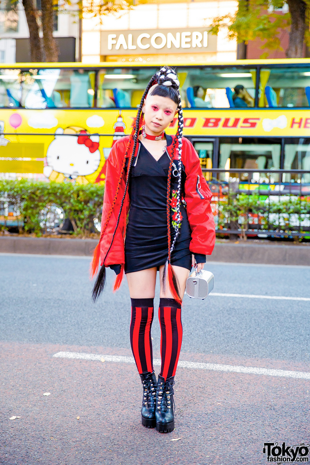 Avant-garde Tokyo Street Fashion w/ Hair Falls, Neuron Nailz, Cropped Jacket, Box Bag & Flame Print Booties