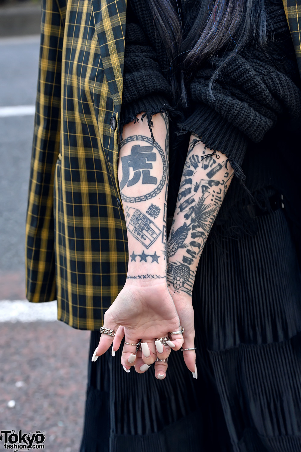 Minimal, coloured realism, geometric tattoos are having a moment in fashion  - Times of India