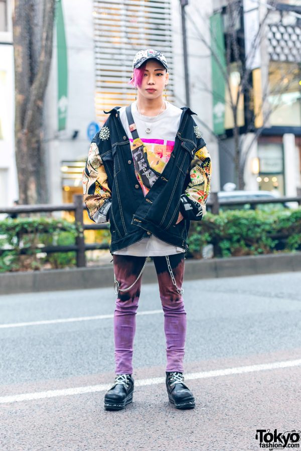 Japanese Artist’s Cote Mer Streetwear Style w/ Purple Hair, Patchwork Denim Jacket, Remake Tie-Dye Skinny Pants, Waist Bag, Silver Chains & Platform Barbwire Boots