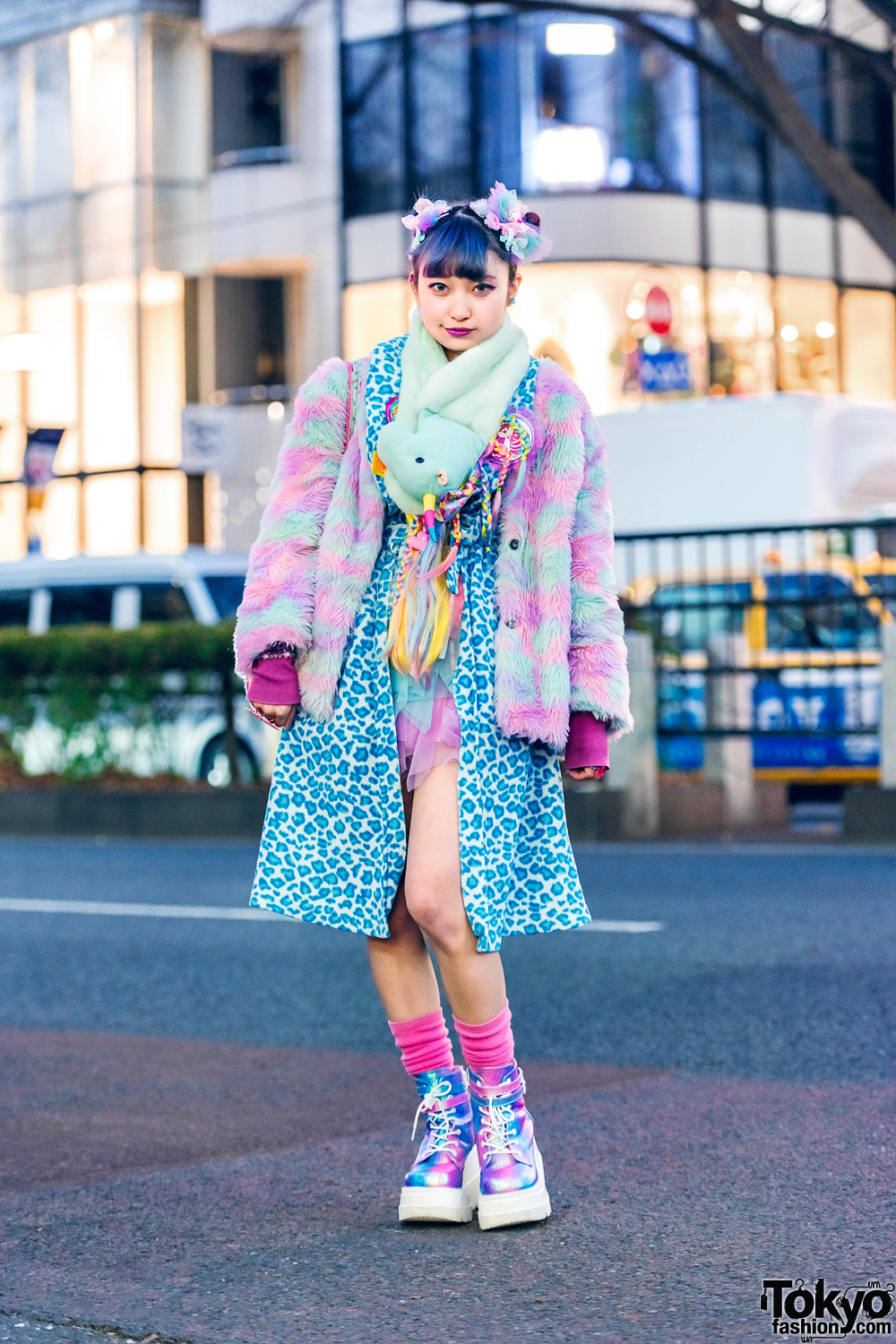 Tokyo Pastel Kawaii Style w/ Twin Purple Buns, Unicorn Plushie Muffler, ACDC Rag Furry Jacket, 6%DokiDoki Belted Coat, Cat Print Tote Bag & Demonia Metallic Boots