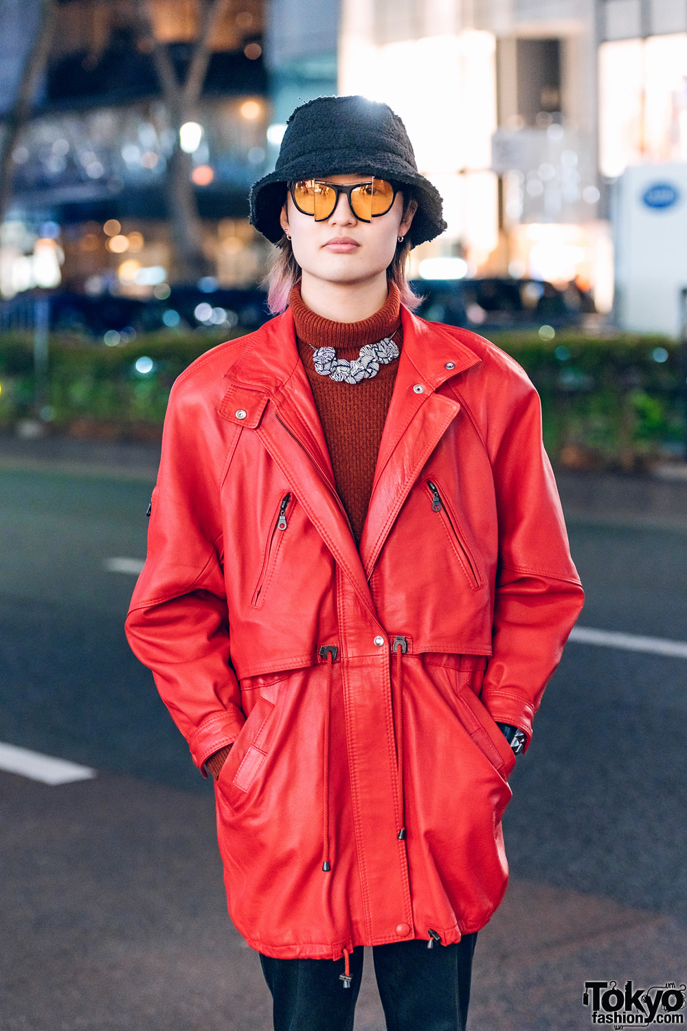 Harajuku Guy in Winter Street Style w/ Ralph Lauren, Hare, Vintage Two-Tone  Sneakers & Fur Trapper Hat – Tokyo Fashion