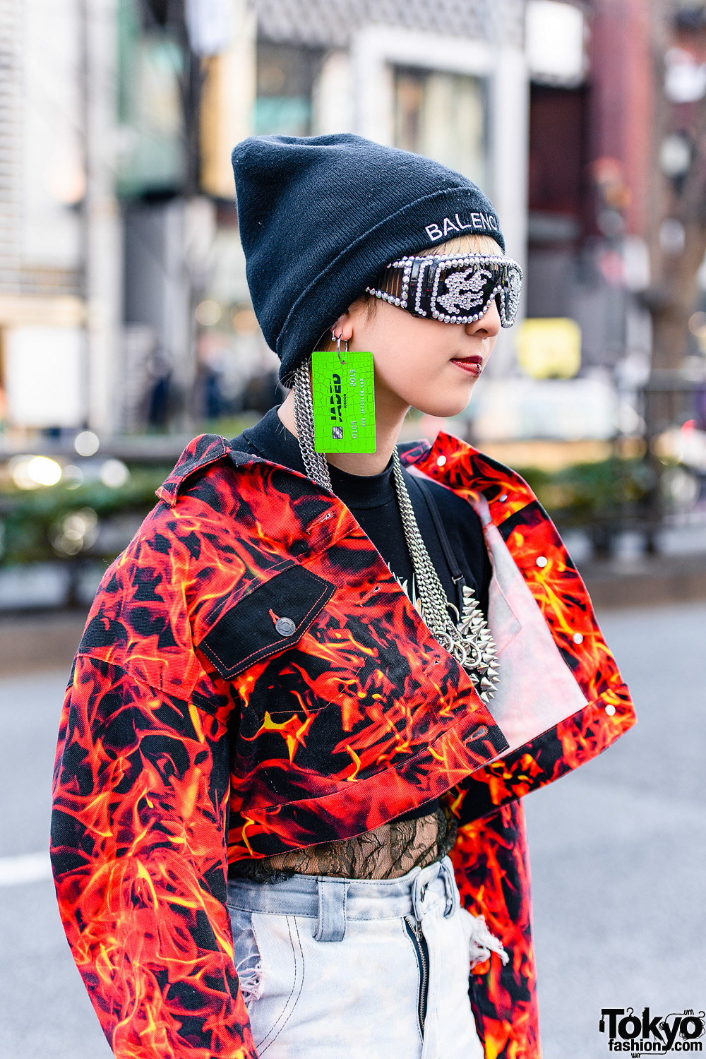 Graphic Tokyo Street Style w/ Balenciaga Beanie, Studded Sunglasses, ID