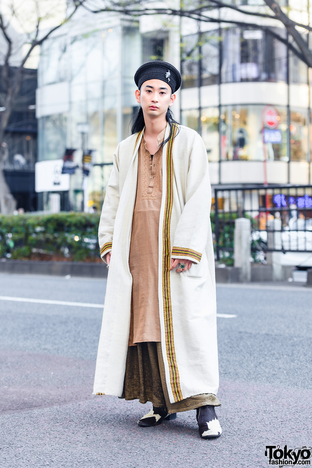 Harajuku Vintage Street Style w/ Black Hat, Long Robe, Tunic Top, Snakeskin Skirt & Calf Skin Boots
