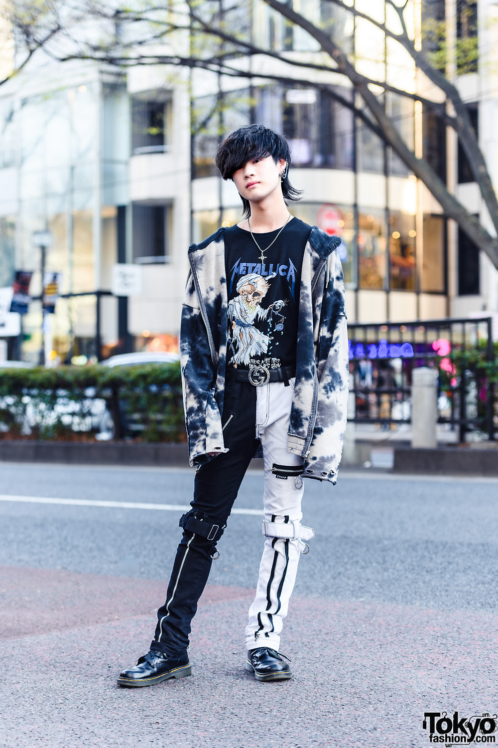 Blonde-Haired Harajuku Guy in Streetwear Fashion w/ Faith Tokyo