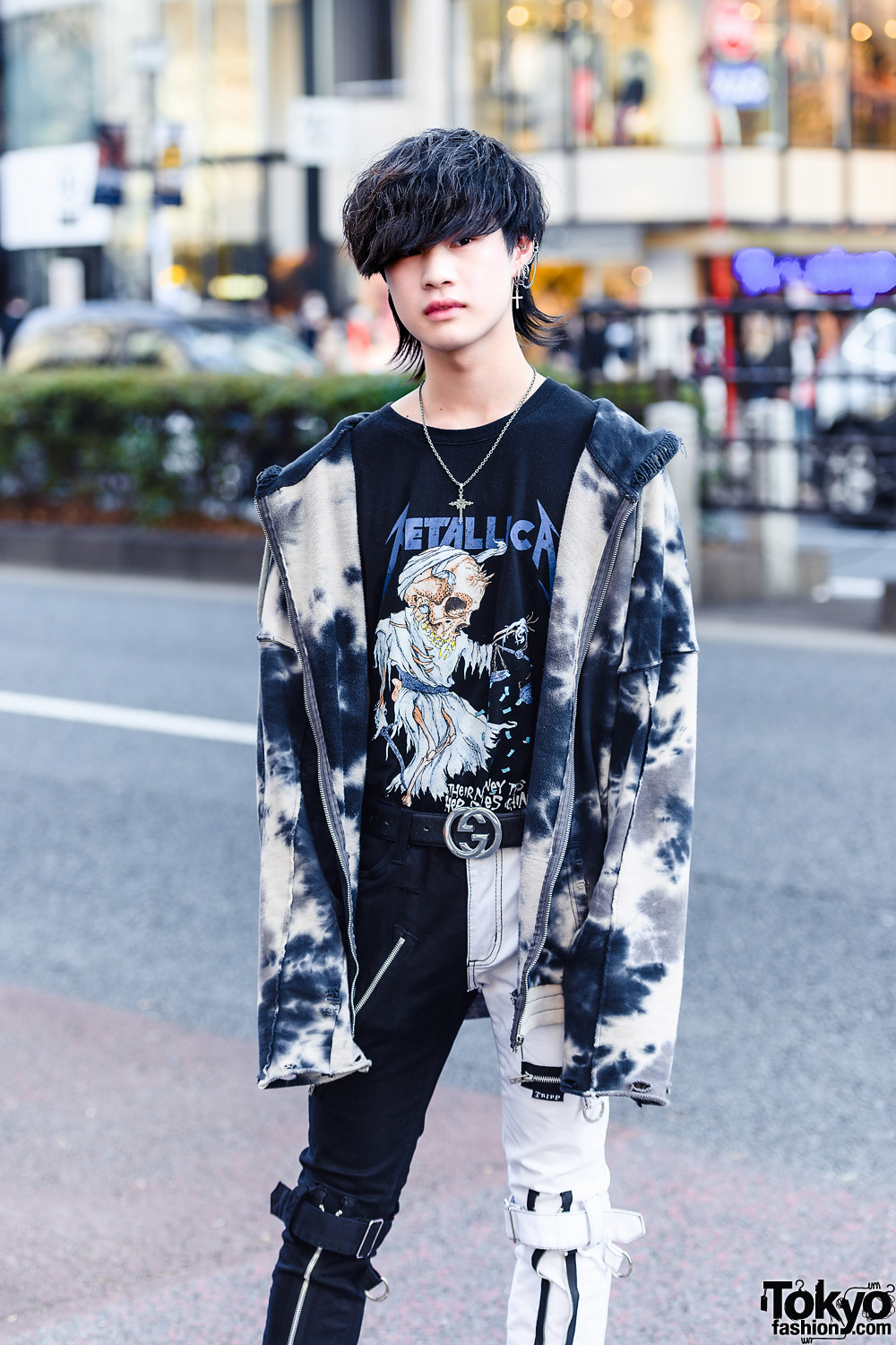 Monochrome Punk Streetwear in Tokyo w/ Shaggy Hairstyle, Gucci Belt ...