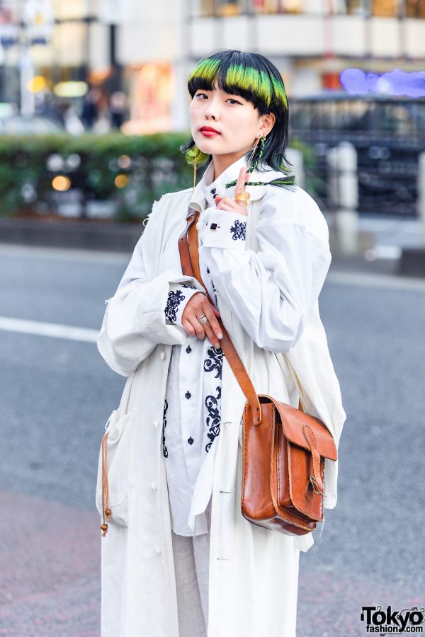 All White Vintage Fashion in Harajuku w/ Green Hair, Belted Coat ...