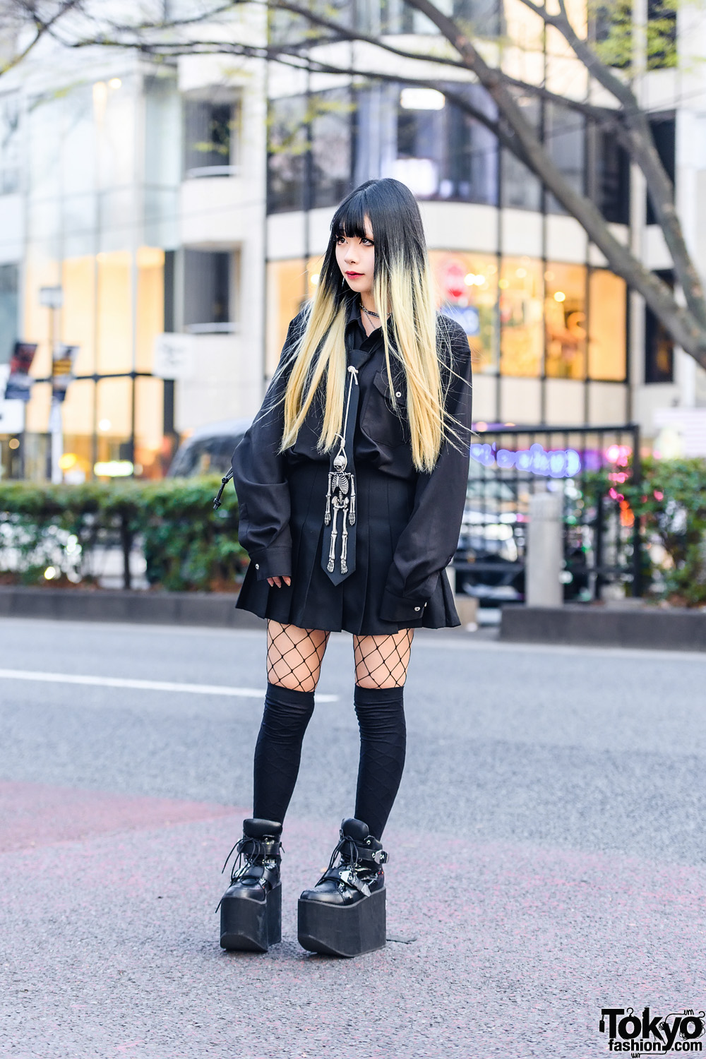 All Black Tokyo Streetwear w/ Two-Tone Hair, Noble Noire Tokyo Accessories, Skeleton Necktie, Pleated Skirt, Fishnets, Killstar Bag & Platform Boots