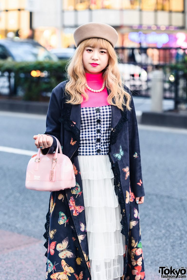 Stylish Look in Tokyo w/ Pillbox Hat, Romantic Standard Butterfly Coat ...