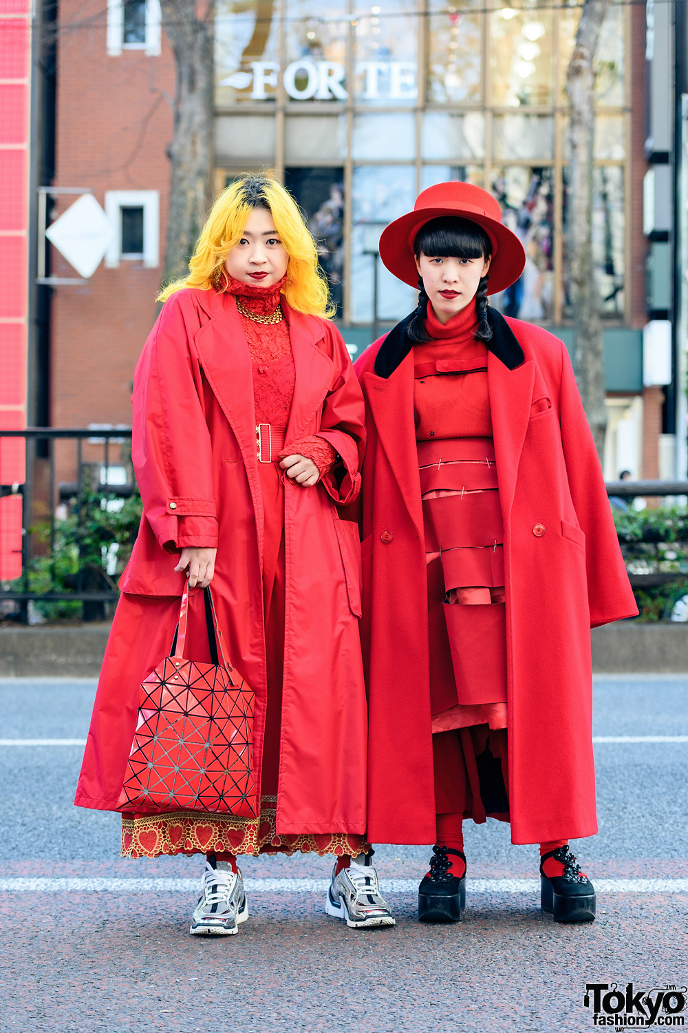 All Red Tokyo Street Styles w/ Wide Brim Hat, Comme des Garcons, Paul Smith, Issey Miyake Bao Bao, Tokyo Bopper, Vintage & Handmade Fashion