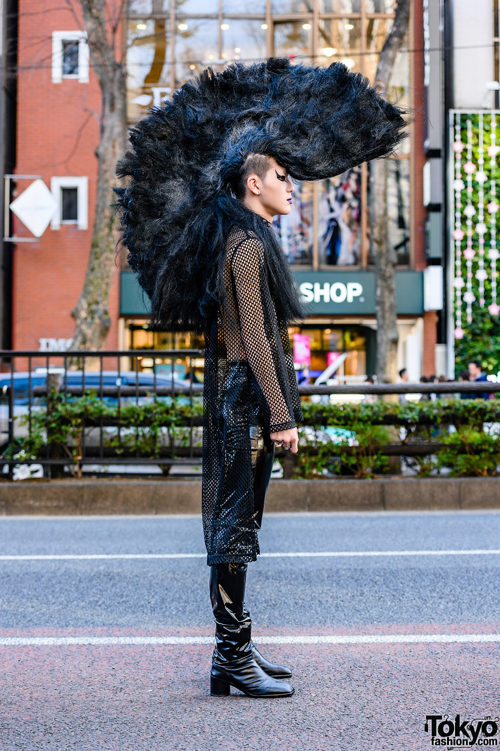 Mohawk Hair, Supreme Baseball Shirt & Handmade Patched Jeans – Tokyo Fashion