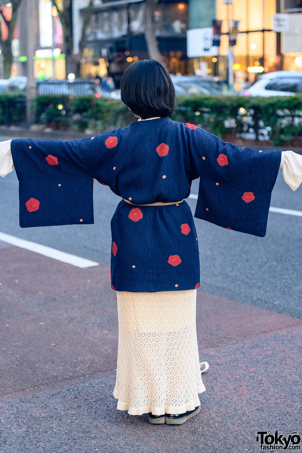 Japanese Street Style w/ Resale Michiyuki, GU Turtleneck Dress, Knit Skirt,  Doraemon Canvas Tote, Ne-Net Cat Bag & Patent Shoes – Tokyo Fashion