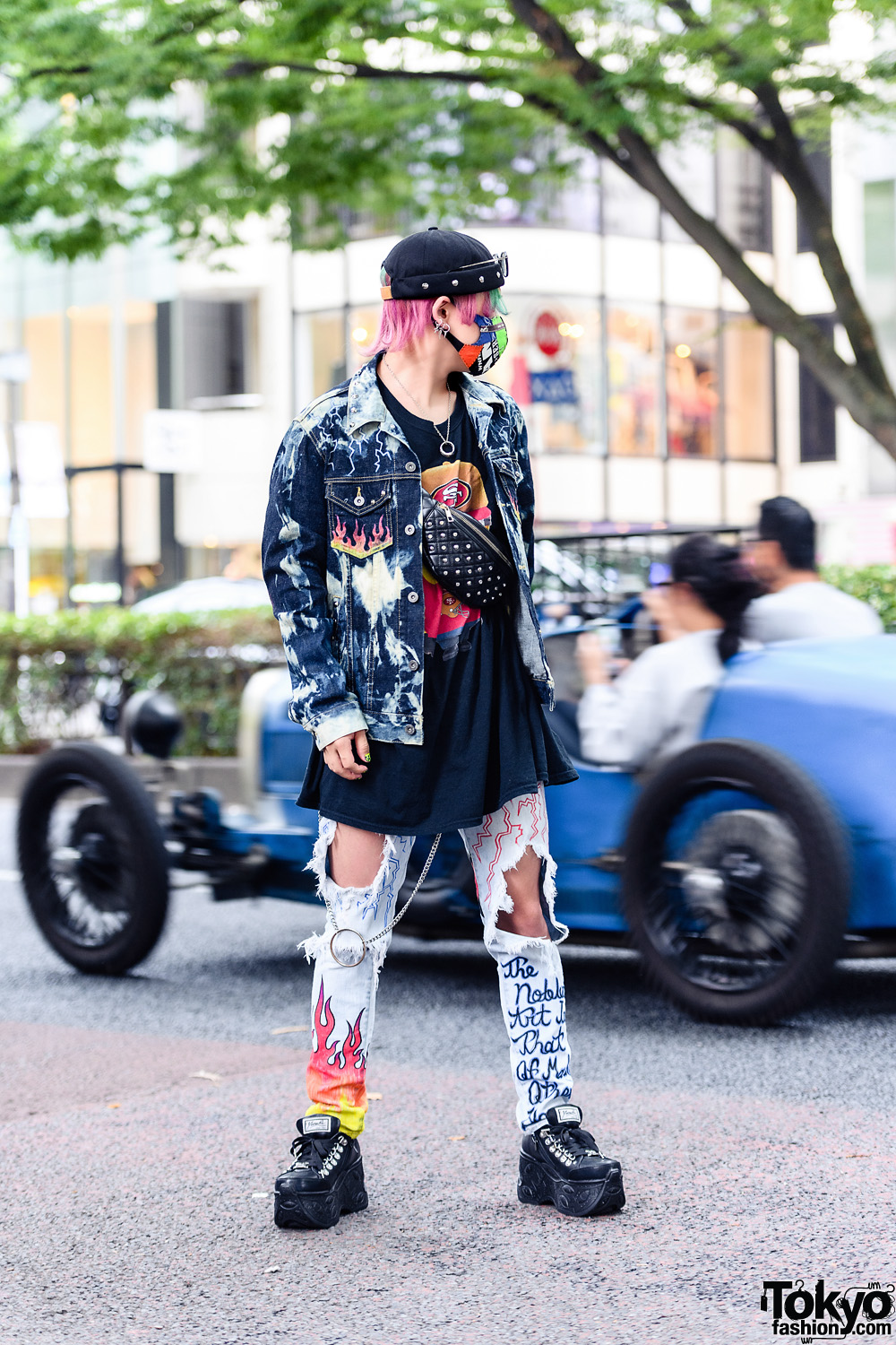 Graphic Streetwear Style w/ Two-Tone Hair, Patchwork Mask, Acid Wash ...