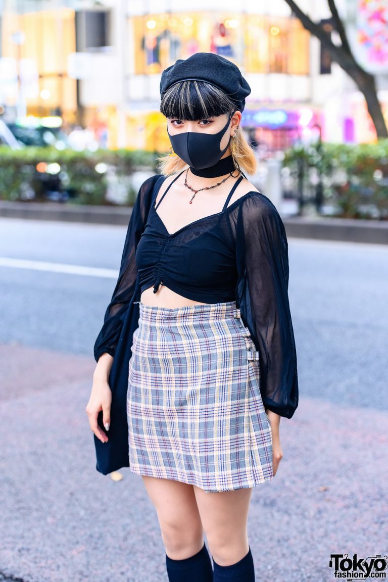 Summer Japanese Street Style w/ Two-Tone Hairstyle, Beret, Chanel ...