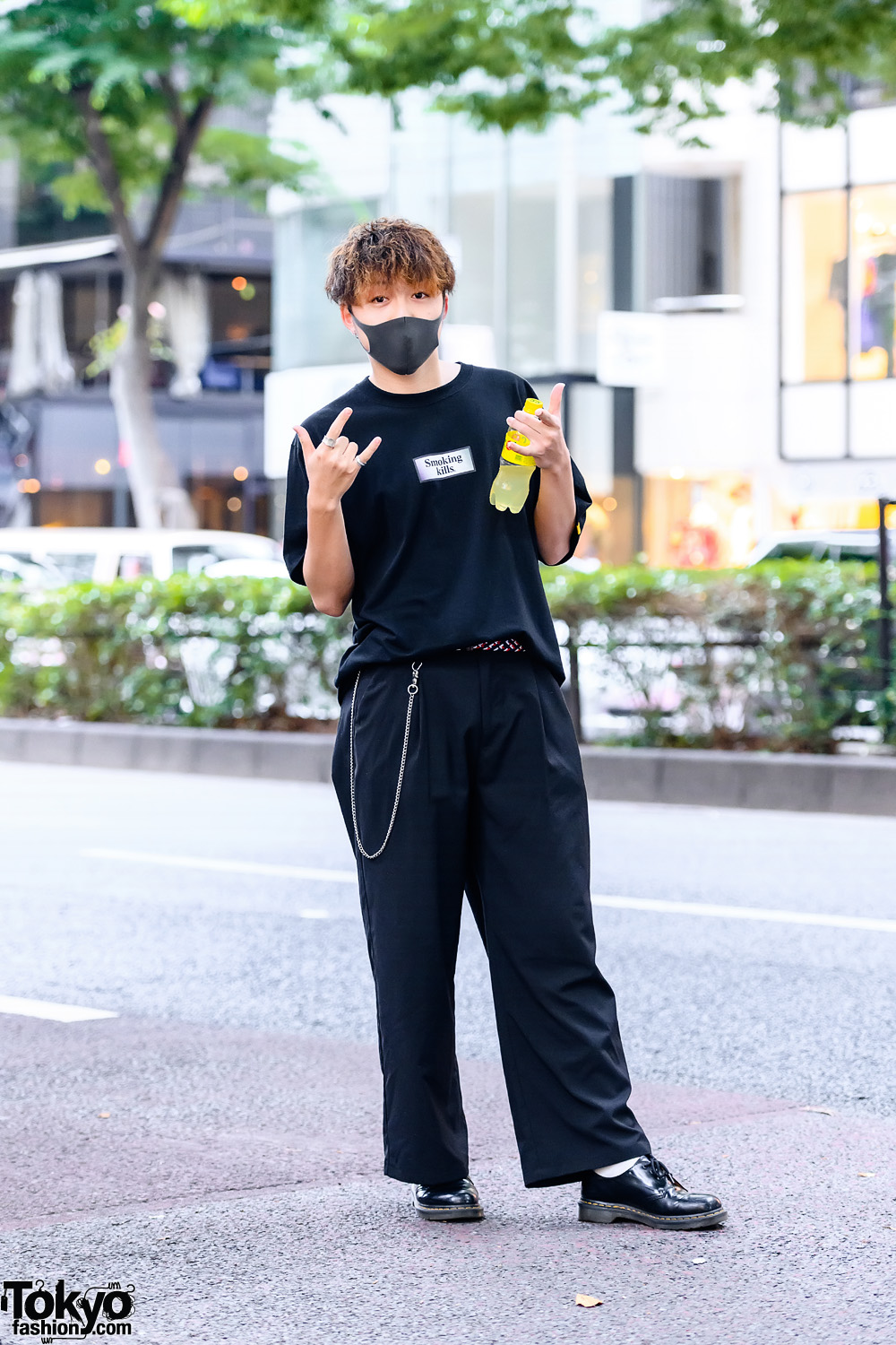 Harajuku All Black Streetwear w/ Face Mask, FR2 Smoking Kills Shirt ...