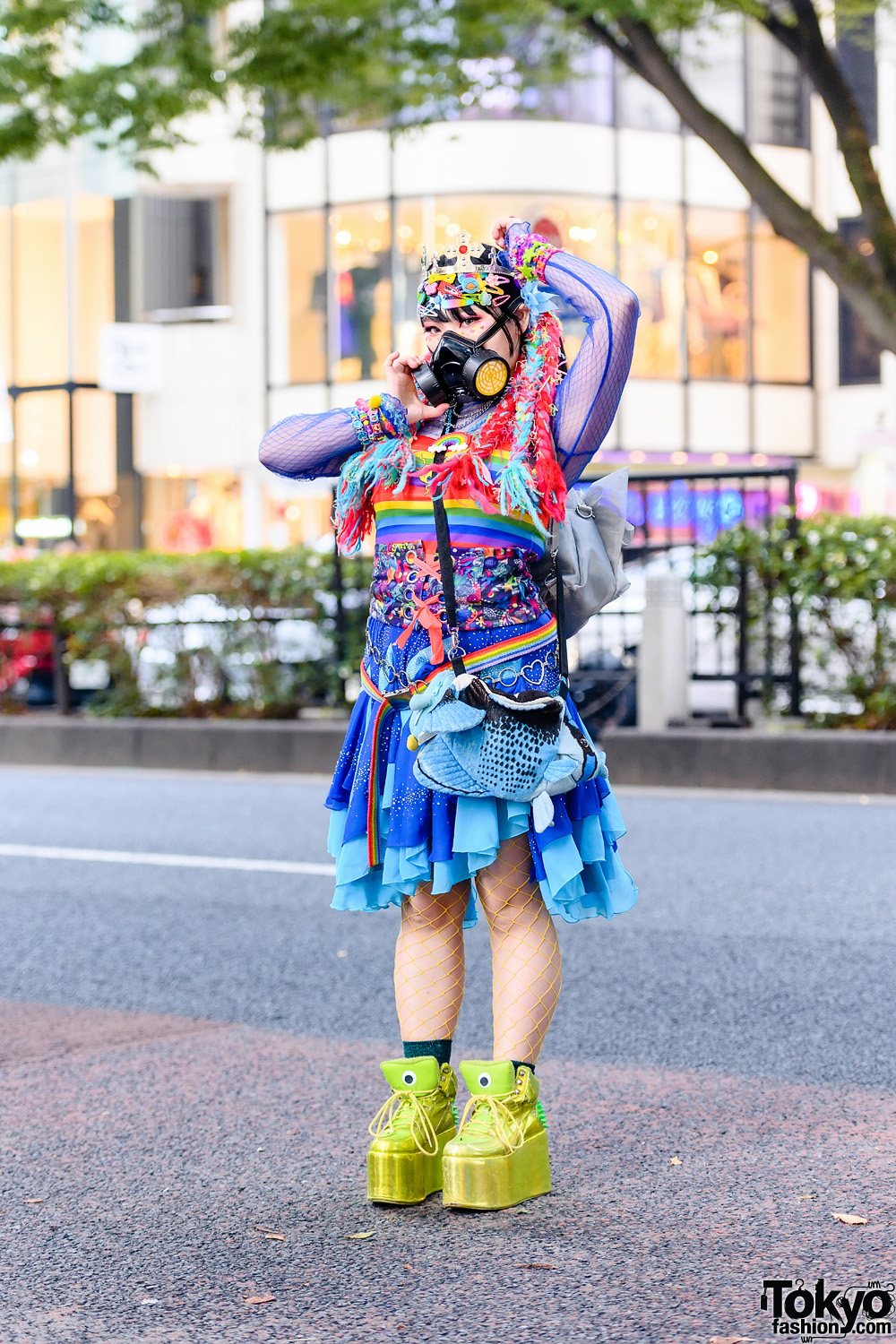 Decora Tokyo Style w/ Braided Hair Falls, Gas Mask, Daiso Crown, Yoshida Beads, WEGO, Kobinai Rainbow Top, 6%DokiDoki, Oribag & YRU Platforms