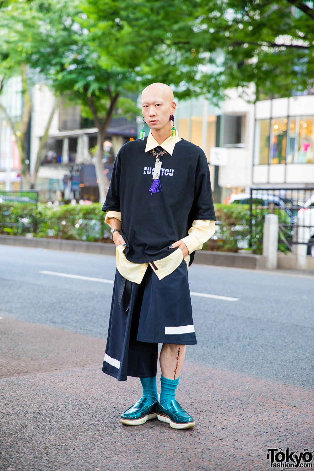 Harajuku Streetwear Style w/ Industrial Piercing, Bull Horn Earrings, Nikolangeloz V:T Shirt, Wide Leg Half Pants, Kenzo, Handmade Earrings & Y-3 Metallic Loafers
