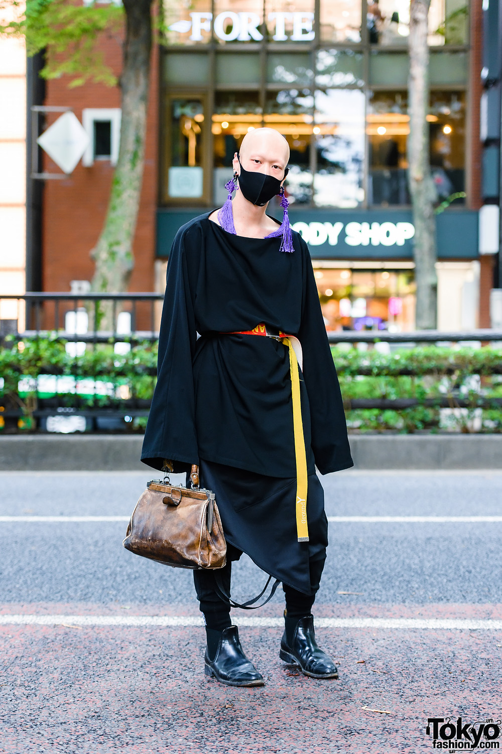 All Black Japanese Streetwear Style w/ Bizenart Mask, Industrial