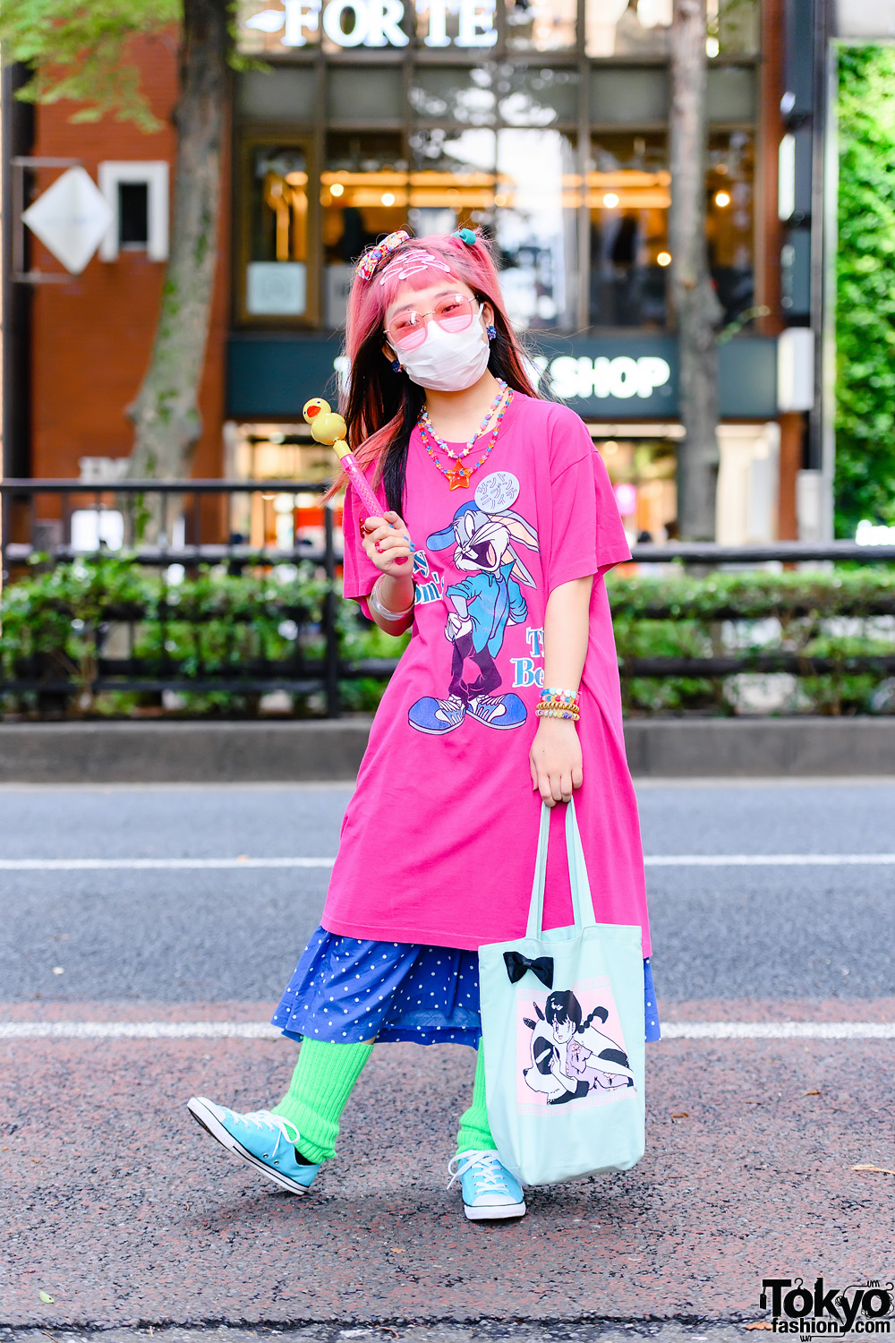 Cartoon Artist w/ Pink Hair in San To Nibun No Ichi Shirt, Resale Polka Dot Skirt, Light Blue Sneakers, Leg Warmers & 6%DOKIDOKI Accessorie