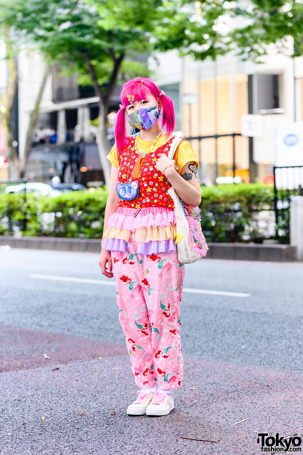 Kinji Staffer's Decora Style w/ Pink Twin Tails, Butterfly Hair Jewelry, Angel Blue Coin Purse Necklace, The Little Mermaid Pants, Tiered Skirt Panel, Handmade Bag & Skechers Sneakers