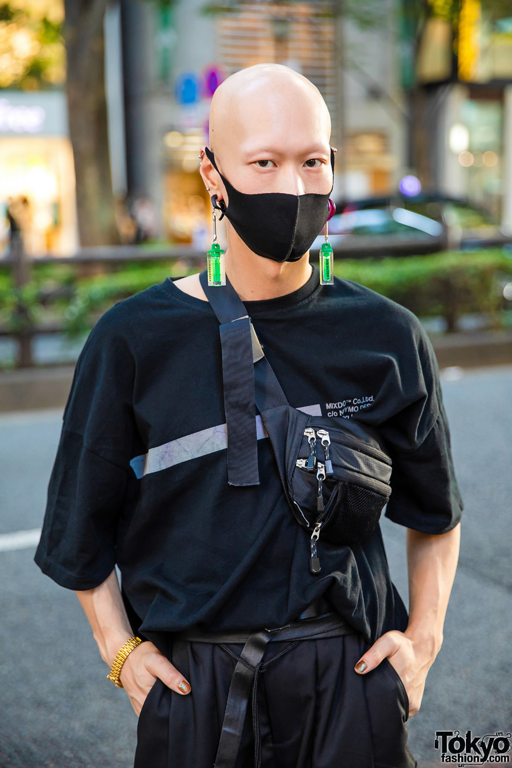 All Black Harajuku Street Style w/ Bull Horn Earrings, Bizenart Face ...