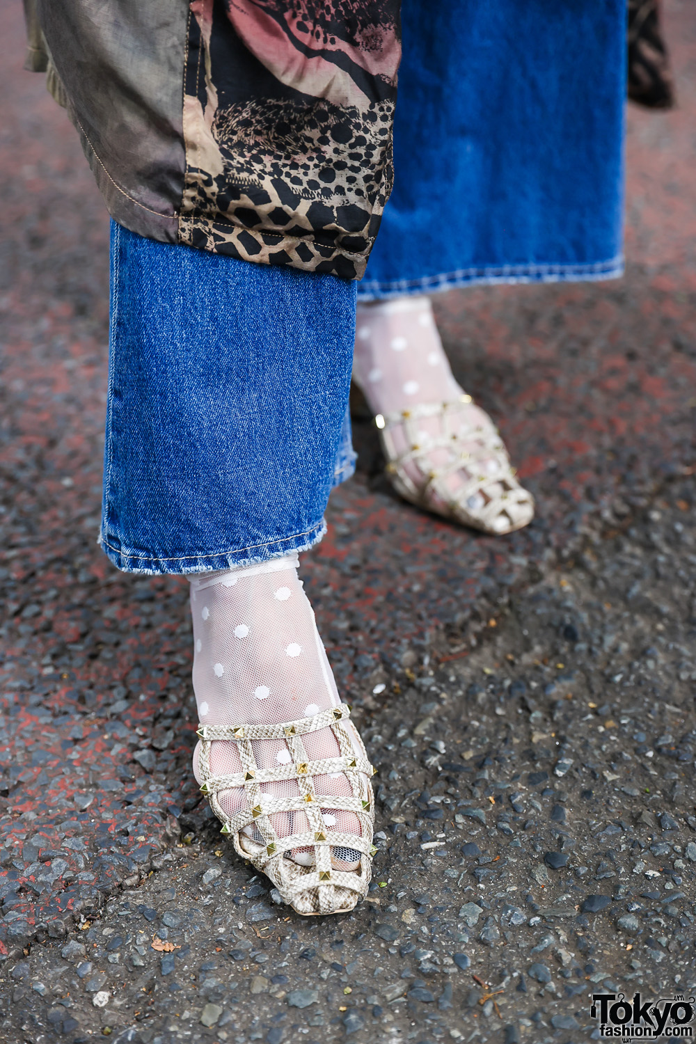 Ripped Jeans & Faux Fur Shoes Harajuku Street Style w/ M.Y.O.B., Current  Mood, Fig & Viper, Louis Vuitton, Jeffrey Campbell & WEGO – Tokyo Fashion