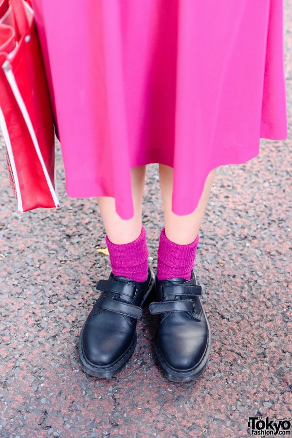 Harajuku Girl in Necktie Street Style w/ Fuchsia Dress, Rubycase Knit ...
