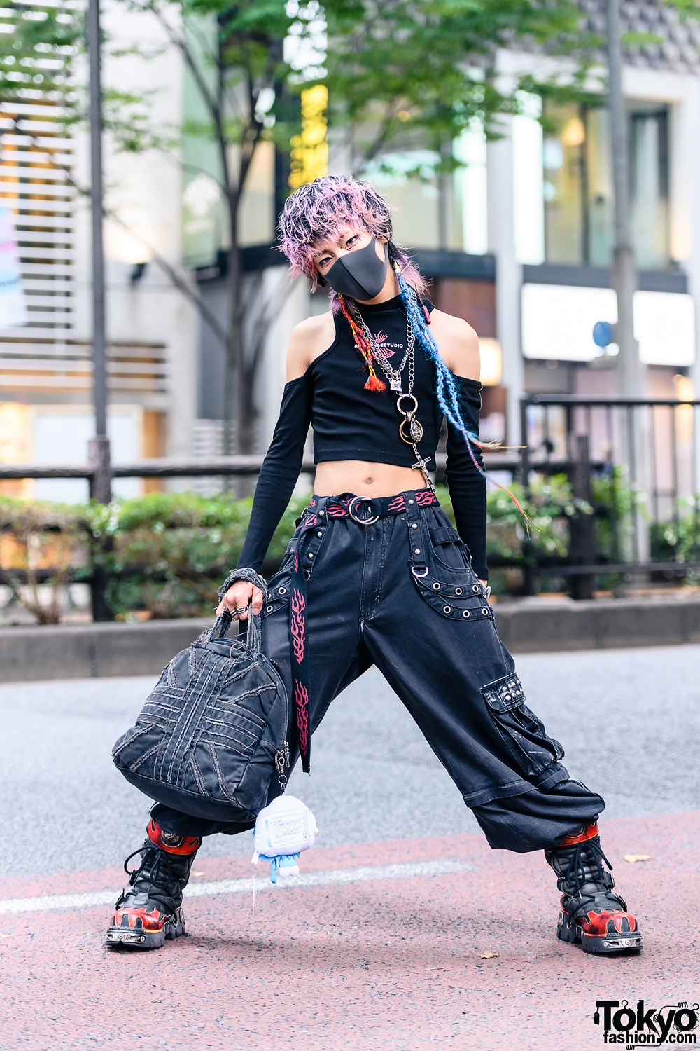 Japanese Hair Stylist Street Style in Harajuku w/ Never Mind the XU, Tripp  NYC Pants, Handmade Accessories & New Rock Flames Boots – Tokyo Fashion