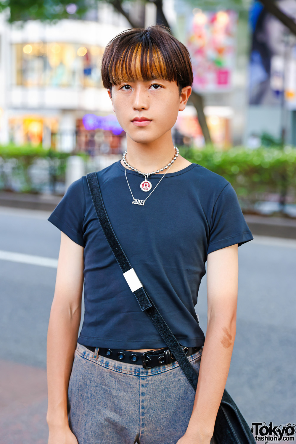 Harajuku Streetwear Style w/ Layered Necklaces, UNIF Cropped Shirt ...