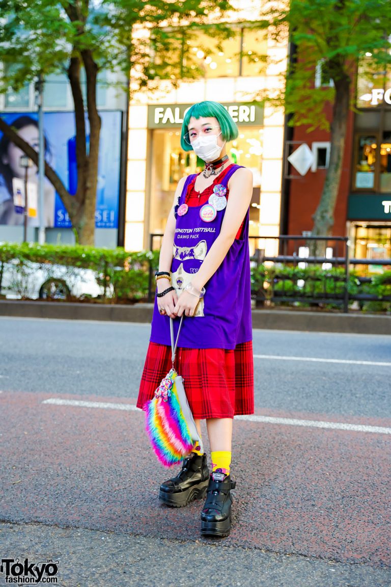 Japanese Teen Model in Tokyo w/ Green Bob, Red Plaid Dress, 6%DOKIDOKI ...
