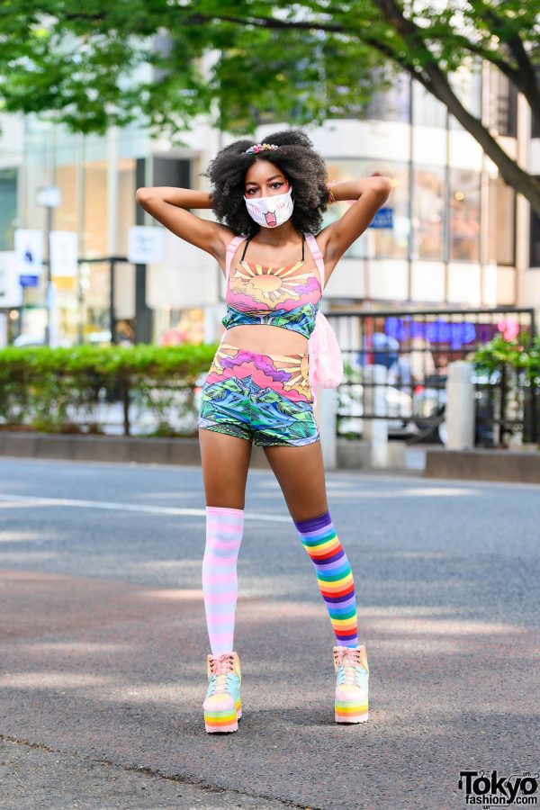 Harajuku Girl in Colorful Fashion w/ Cat Face Mask, Current Mood California Dreamin’ Shorts & Tank, The Kawaii Shoppu Bag & YRU Platforms