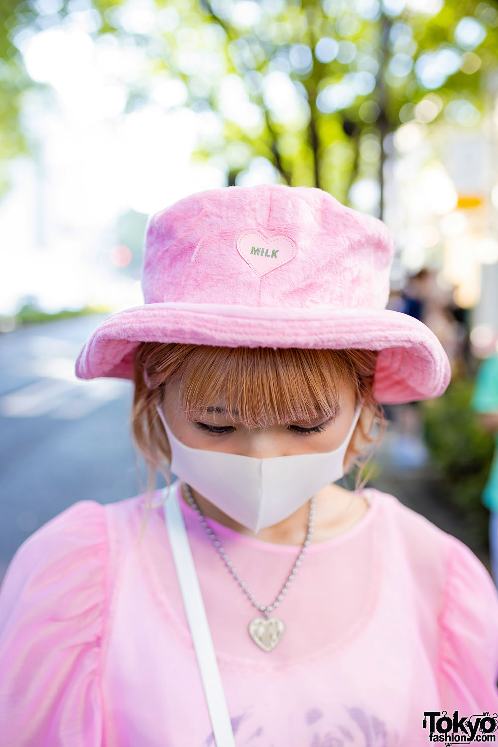 Pink Hair & Trapper Hat w/ Bubbles Harajuku Coat & Twinkle Everyday Tote –  Tokyo Fashion