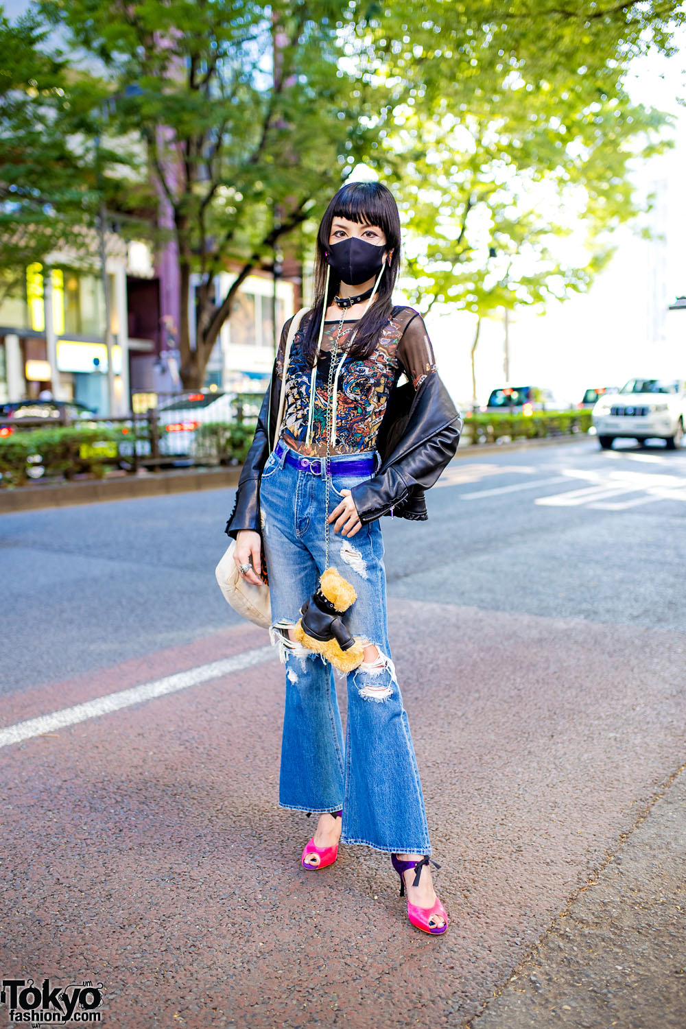 Japanese Student Street Style w/ Tassel Earrings, Teddy Bear Chained Choker, Zara Faux Leather Jacket, Gyda Flared Jeans, Vivienne Westwood & Comme Il Faut d'Orsay Heels