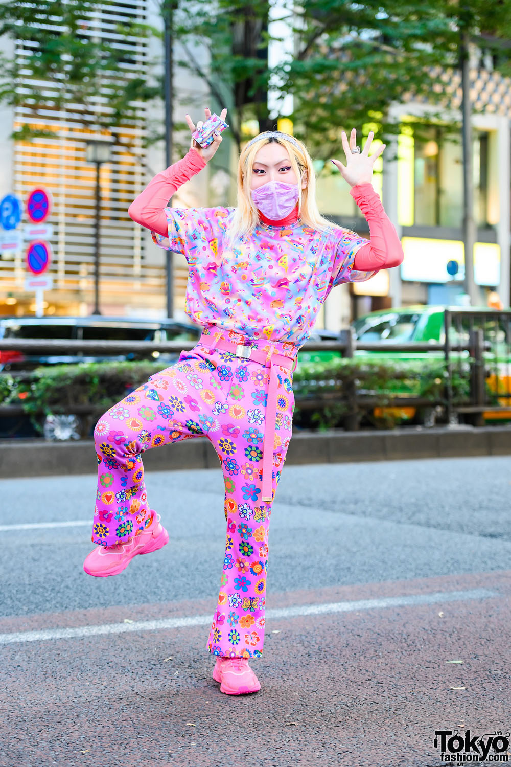 Colorful Kawaii Harajuku Gender Neutral Street Style w/ 6%DOKIDOKI 