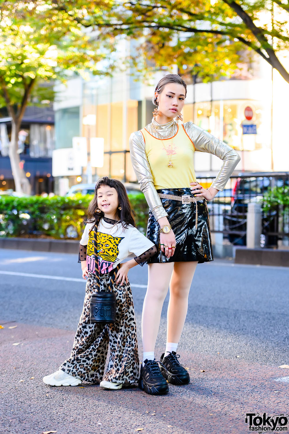 Harajuku Mother & Daughter Street Style w/ The Ivy Tokyo Earrings, Vivienne Westwood, Gucci Tiger Shirt, NLF Top, Puma x Fenty Bucket Bag & FILA Sneakers