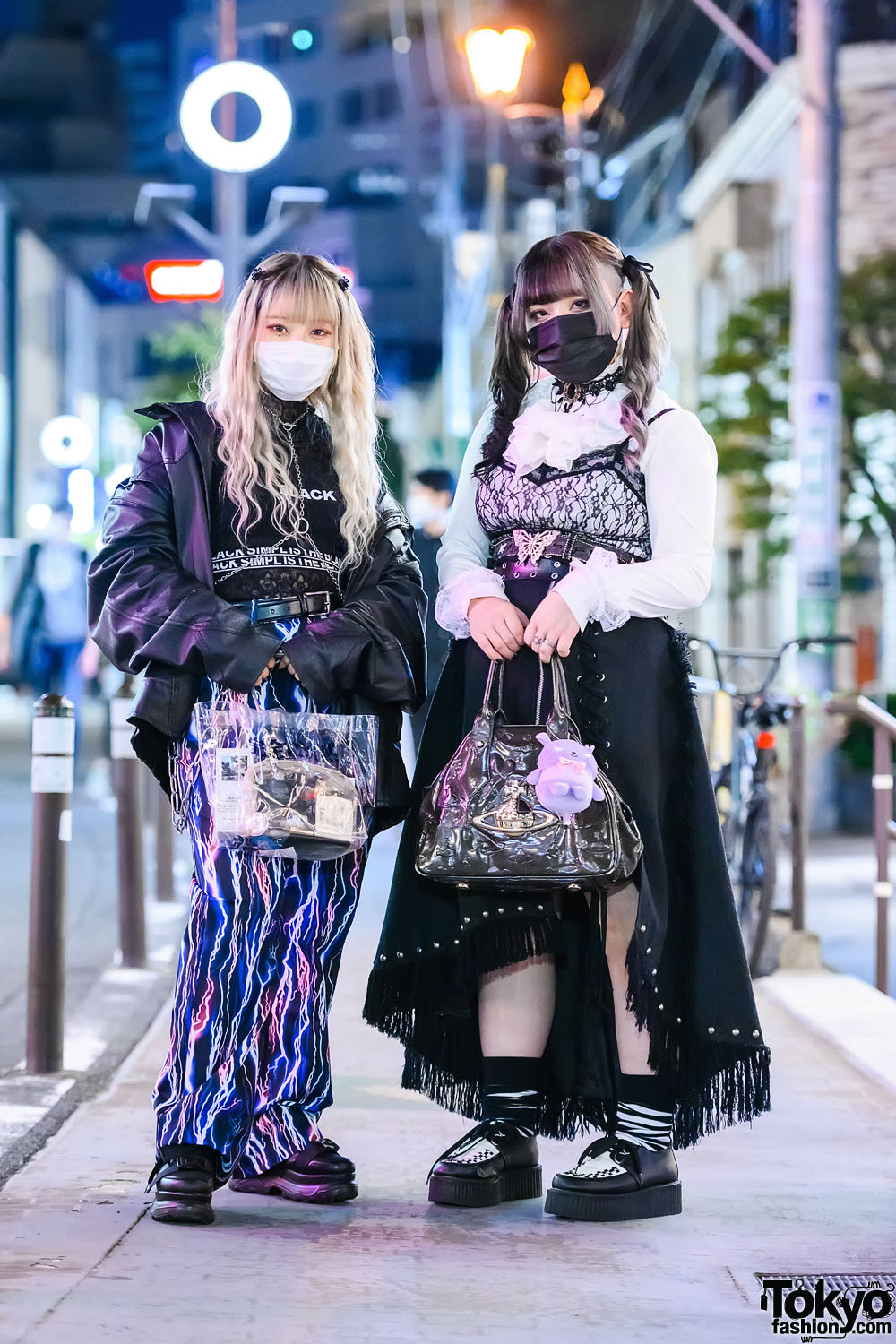 Dark Harajuku Girl Street Styles w/ Chain Harness & Choker, Focus