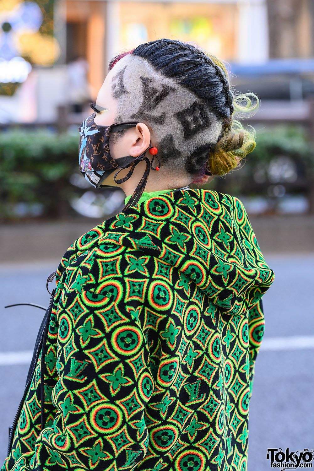 Louis Vuitton Street Style in Tokyo w/ LV Monogram Buzz Cut, Monogram Zip  Hoodie Set, Damier Jacquard V-Neck Sweater, LV Zoom with Friends Monogram  Neck Bag & Louis Vuitton Neon Sneakers –