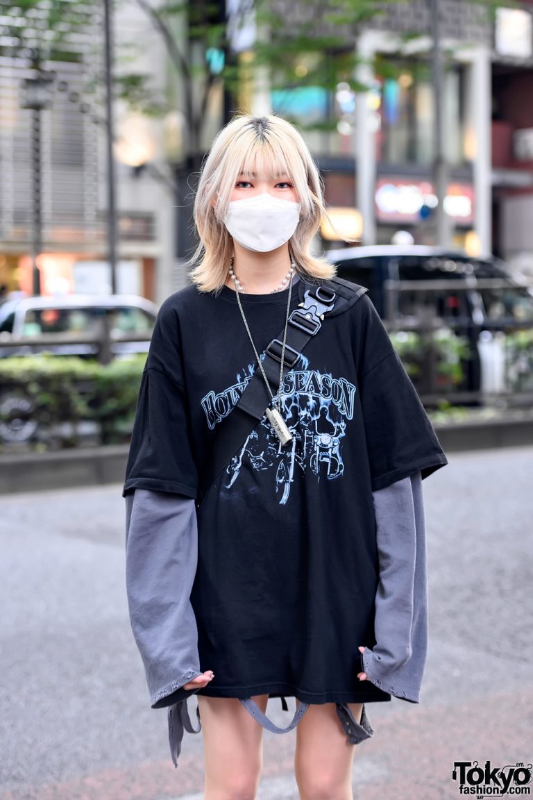 Harajuku Girl in Gray & Black Street Style w/ Never Mind The XU, Rosen ...