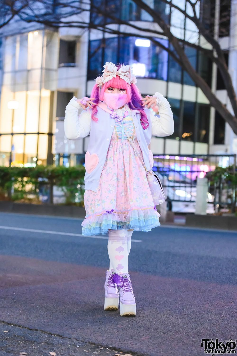 Pastel x Colorful Harajuku Street Styles in Harajuku w/ Twin Tails 