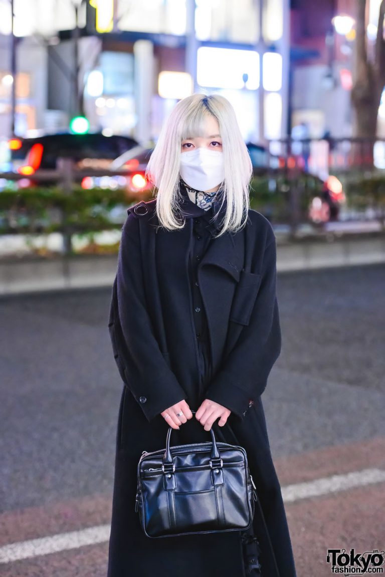 Tokyo Fashion College Student w/ Silver Hair In All Black Comme Des ...
