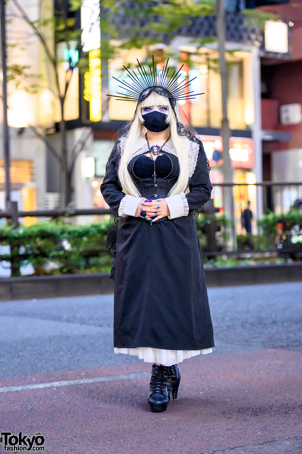 Gothic Harajuku Street Style w/ Wakana Brooch, Halo Headpiece, Corset, Conpeitou, 天才TADACy & Anna Sui