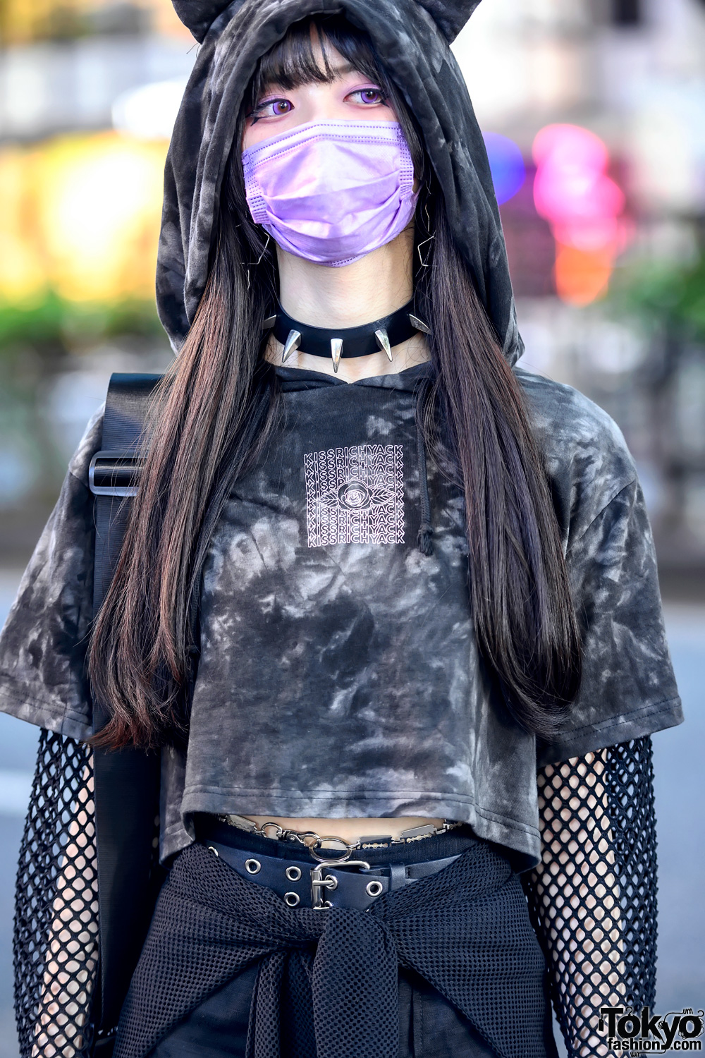 Harajuku Girls in KRY Clothing Ears Cropped Hoodie, Killstar