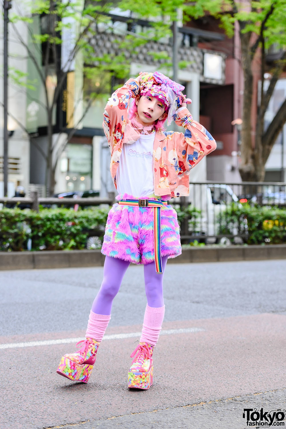 Japanese Idol's Kawaii Street Style w/ Decora Accessories, Troll Earrings,  Handmade Jacket, 6%DOKIDOKI, Yoshida Chanel, ACDC Rag Fuzzy Shorts & Candy  Platforms – Tokyo Fashion