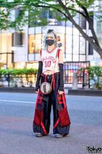 Harajuku Girl in 1990’s Street Style w/ Hollister Crop Top, Tripp Pants ...