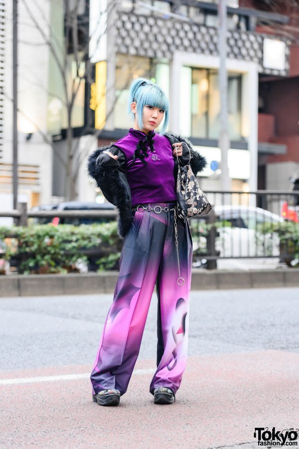 Harajuku Girl Street Style w/ Blue Hair, Jeweled Nails, Spinns Jacket ...