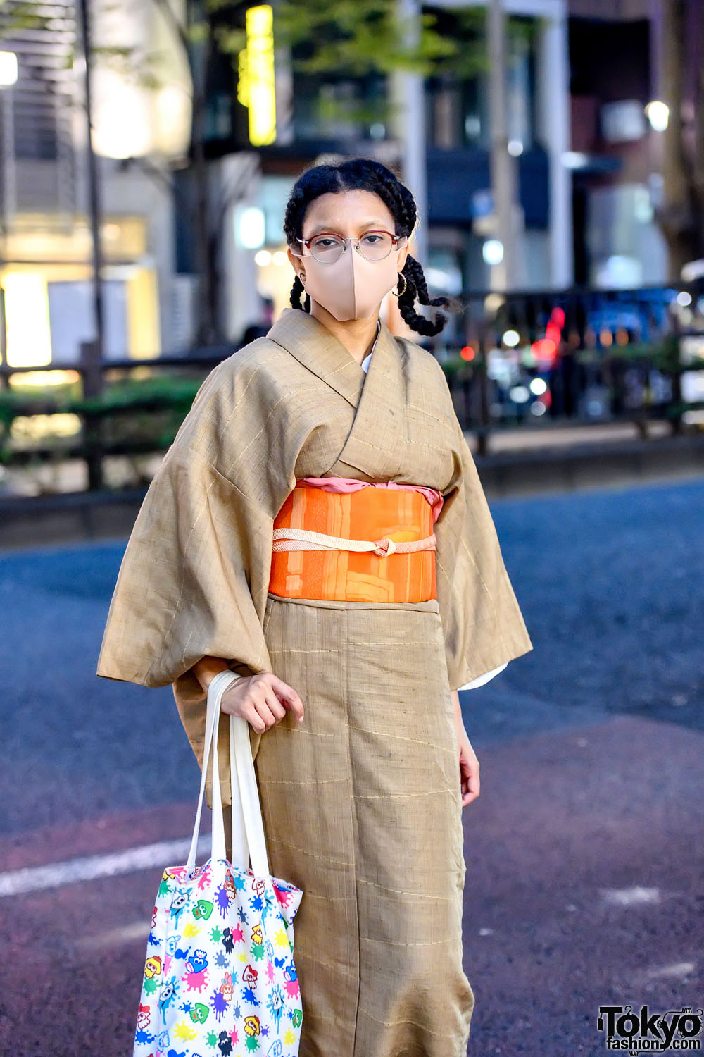 Harajuku Designer in Vintage Kimono, Splatoon 2 x Sanrio Bag