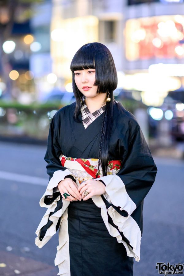 Japanese Kimono Street Style w/ Hime Haircut, Gofuku Yasan Obi, Saku ...