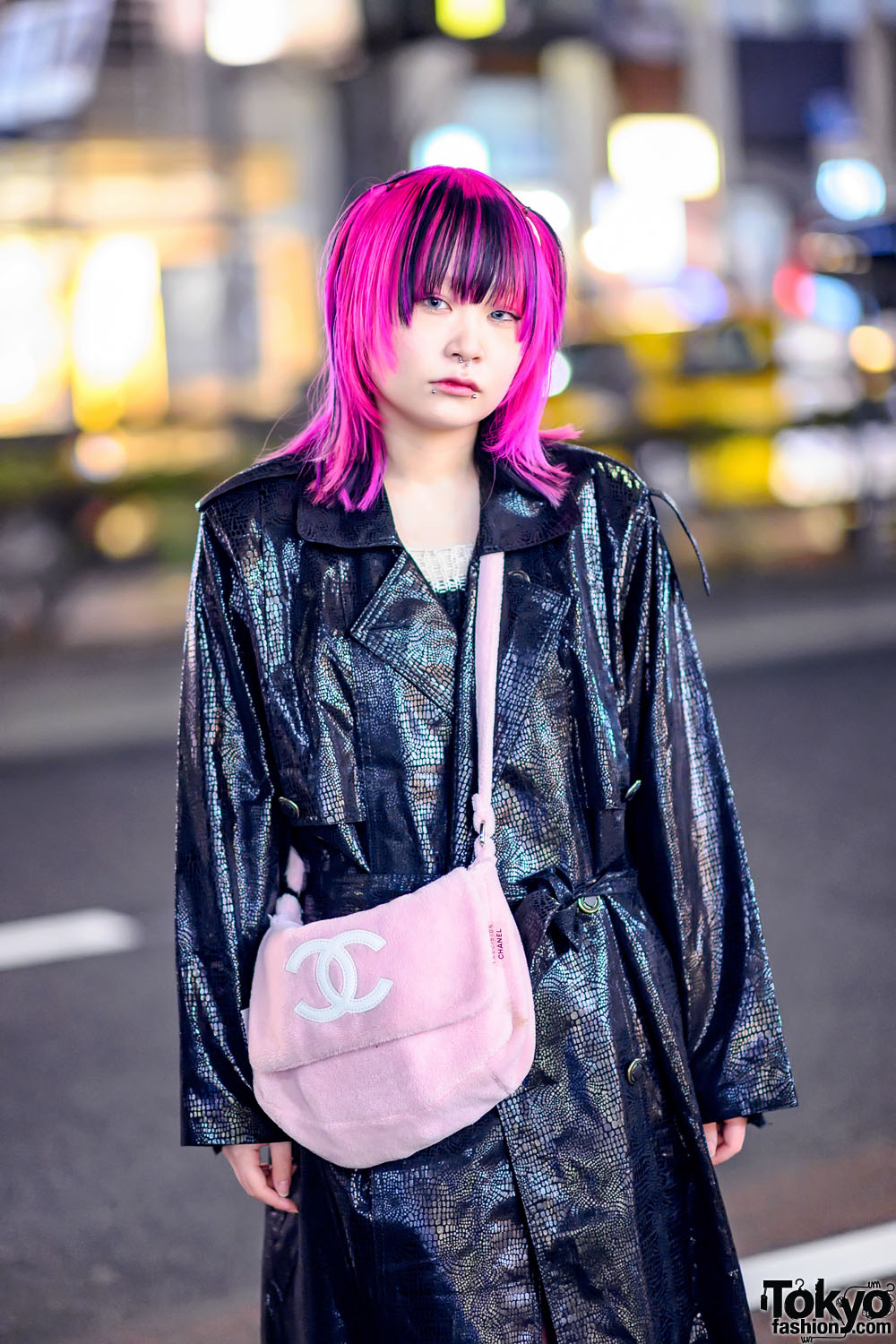 Harajuku Girl w/ Pink Streaked Hairstyle, Chanel Plush Bag, Leg Warmers &  Spiked Crocs – Tokyo Fashion