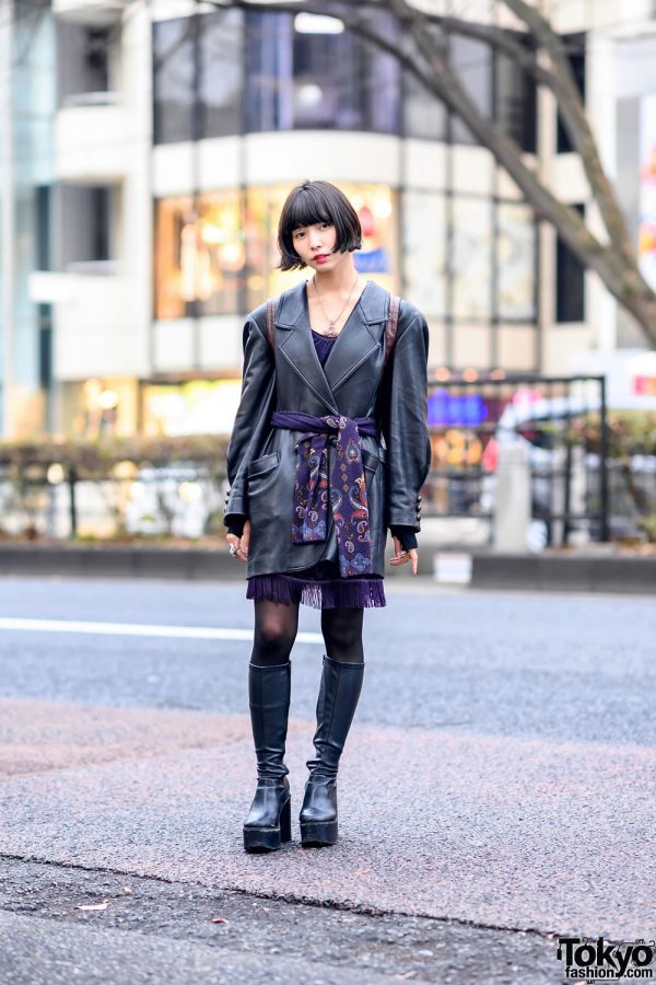 Japanese Vintage Street Style w/ Bob Hairstyle, Oversized Jacket, Scarf ...