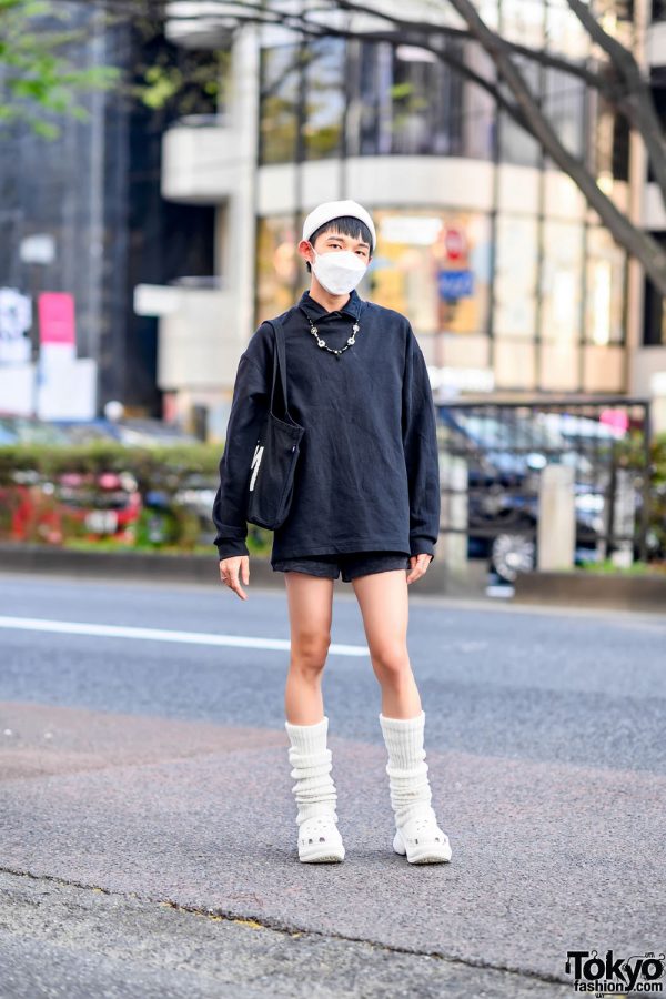 Monochrome Harajuku Street Style w/ Knit Cap, Stussy Tote Bag, Loose Socks & Crocs