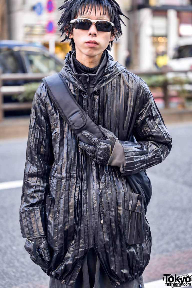 Japanese Cyber/Y2K Street Style With Pleated Jacket in Harajuku – Tokyo ...